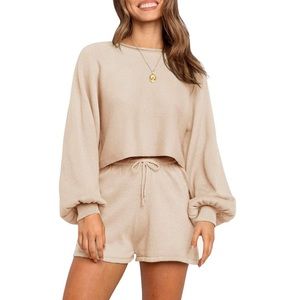 NWT ZESICA 2-Piece Knit Pullover Short Set